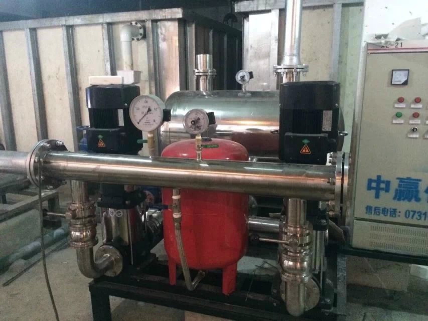 江西雄鷹房地產(chǎn)開發(fā)有限公司采購5.5KW、7.5KW兩用一備無負壓供水設(shè)備兩套